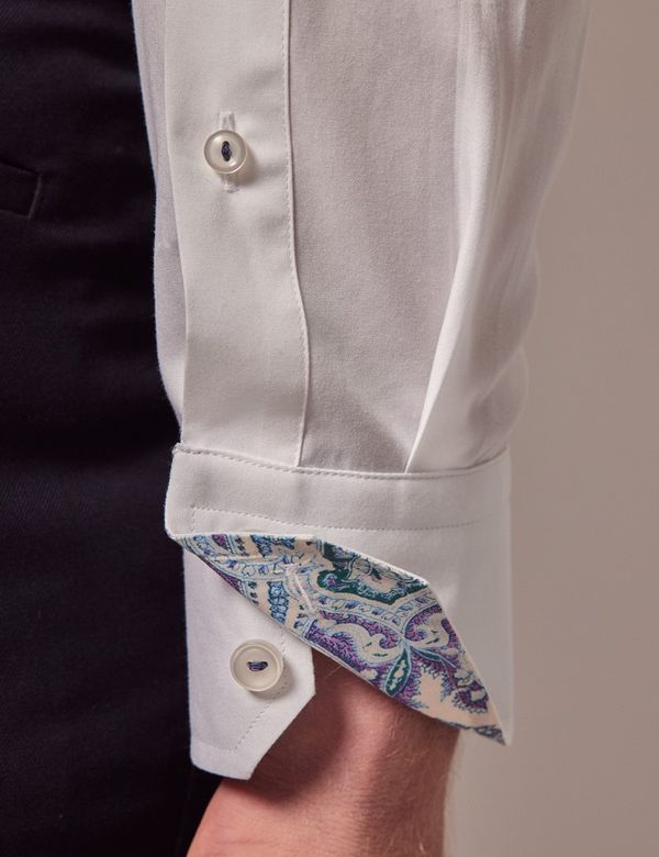 Men's White Slim Shirt With Contrast Detail - Mid-Collar | Hawes & Curtis Men's White Slim Shirt With Contrast Detail - Mid-Collar | Hawes & Curtis