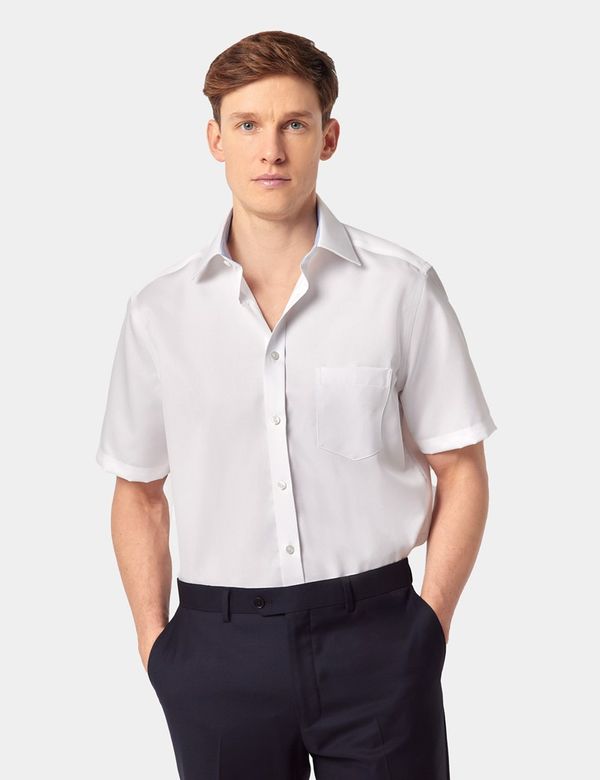 Tailored Fit White Twill Non-Iron Shirt - Short Sleeve - Chest Pocket