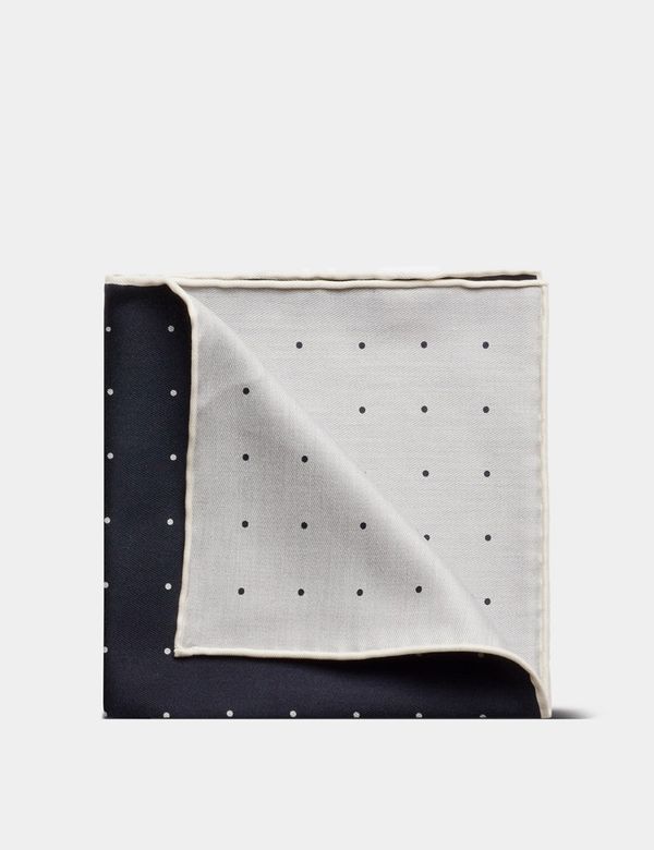 Navy Rounded Square Men's Navy & White Spotted Pocket Square | Hawes and Curtis