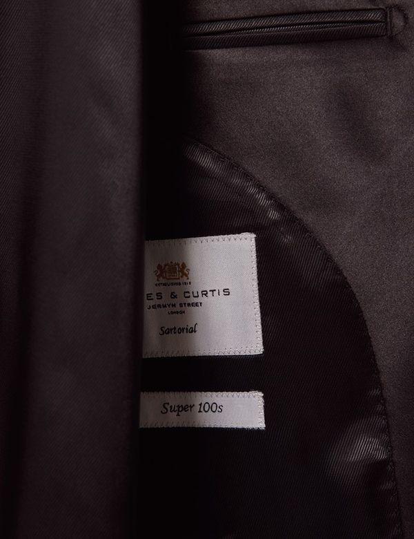 Men's Black Wool Tailored Fit Shawl Dinner Jacket | Hawes