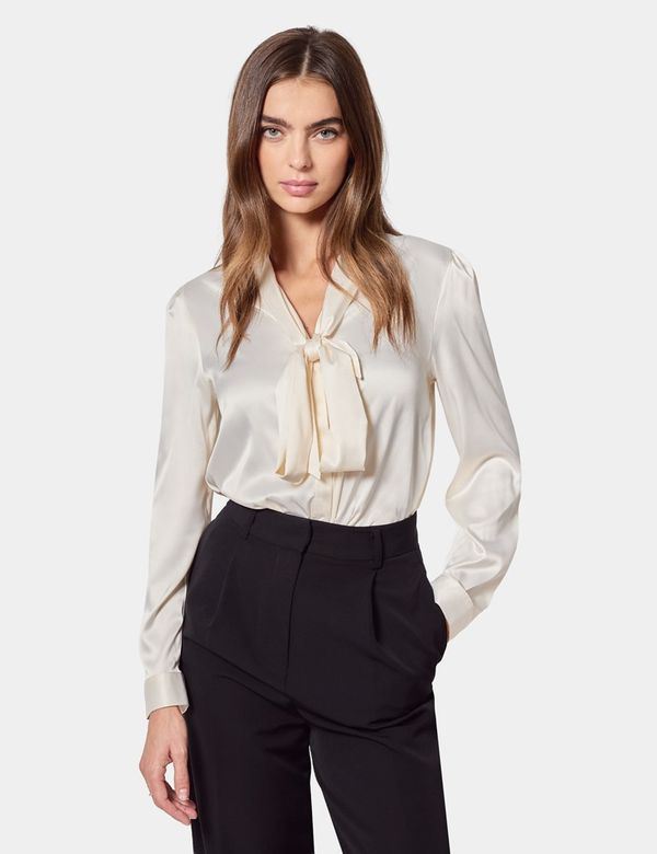 Relaxed Fit Cream Pussybow Blouse