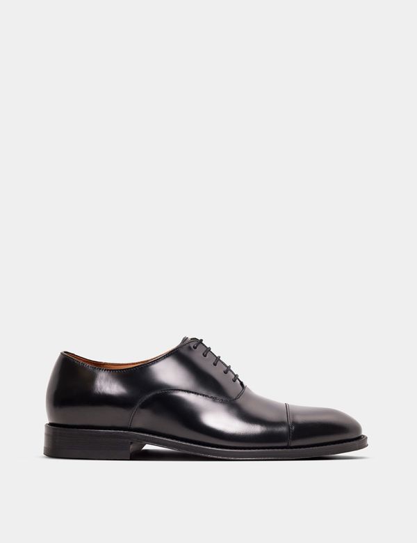 Men's Black Leather Oxford Shoe | Hawes and Curtis Men's Black Leather Oxford Shoe | Hawes and Curtis