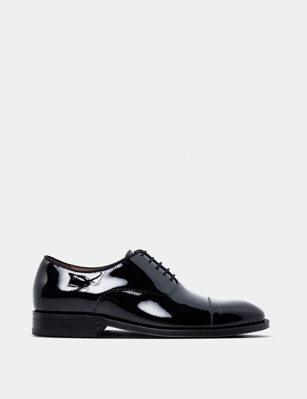 Hawes & Curtis Black Oxford Shoe | Patent Leather | Plain | Men's Hawes & Curtis Black Oxford Shoe | Patent Leather | Plain | Men's