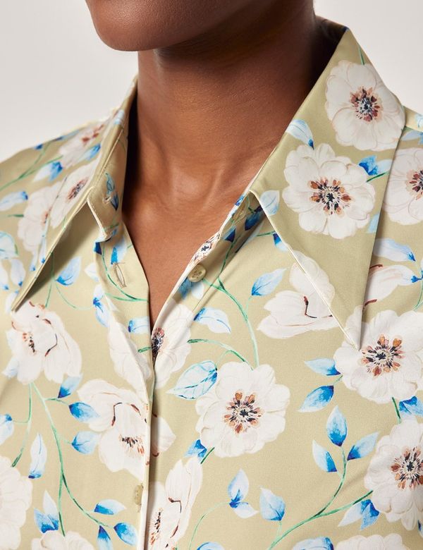 Women's Green & Cream Floral Semi-Fitted Satin Shirt | Hawes