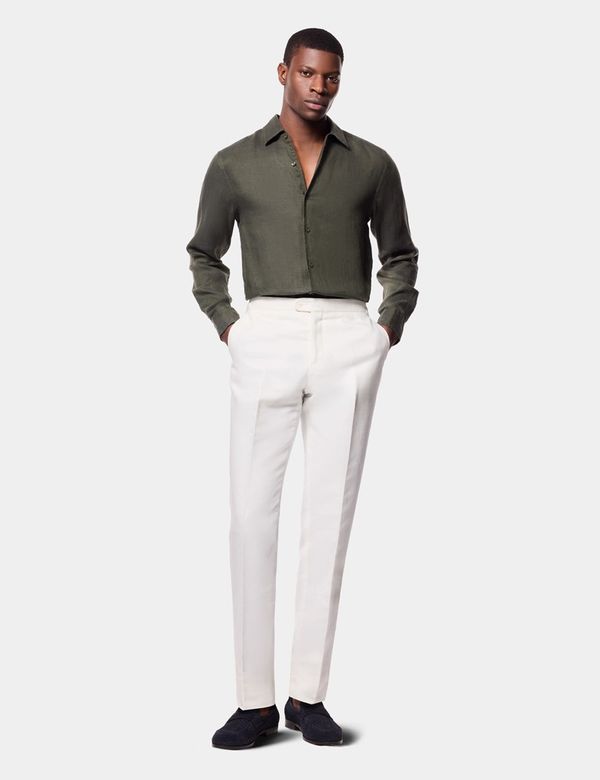 Men's Slim Fit Dark Green Extra-Fine Linen Shirt | Hawes & Curtis